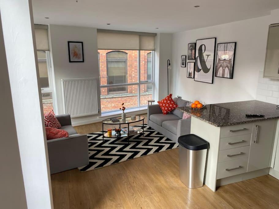 Central Leeds Townhouse With Private Roof Garden Sleeps 4 Eksteriør bilde